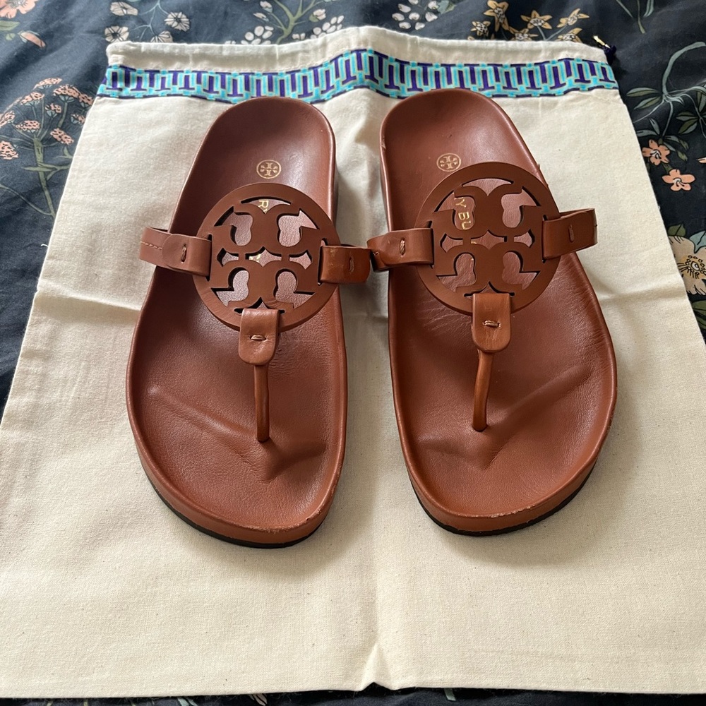 Tory Burch Miller Cloud Sandals 7.5 Bourbon Miele Gently Used